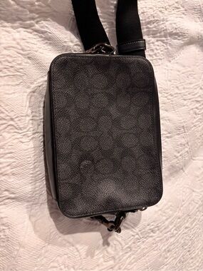 Coach Charter Crossbody Bag In Signature Canvas